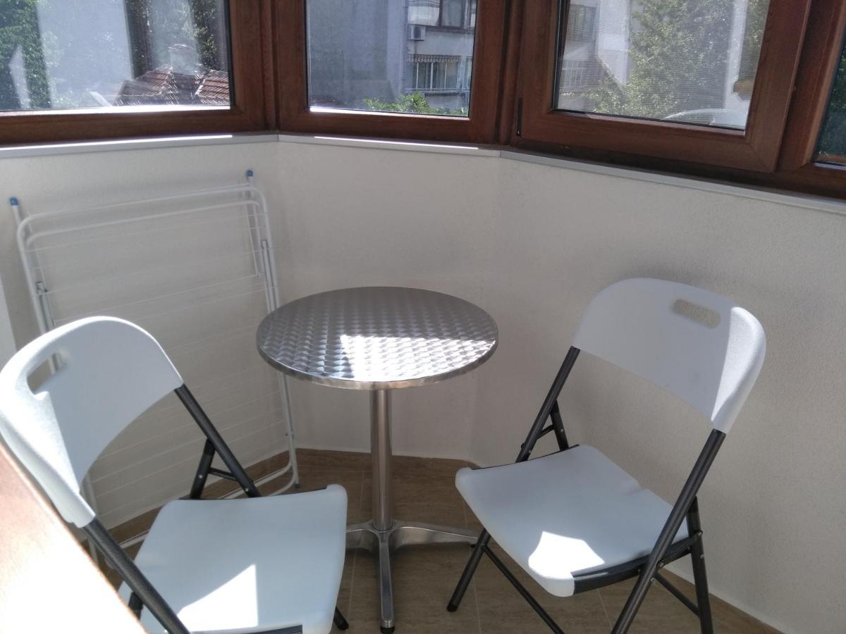 Lera Apartment Burgas City Eksteriør billede